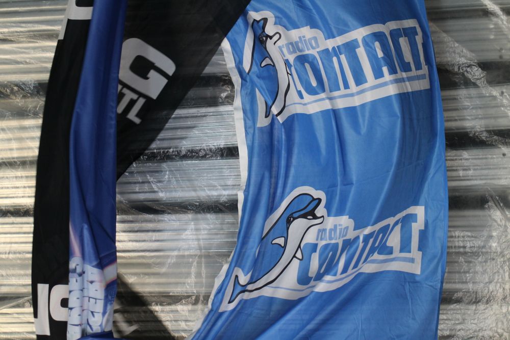 Drapeau publicitaire / Beach flag / Maille extérieur***